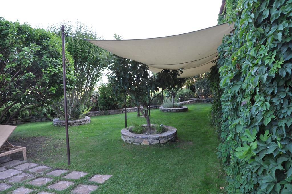 Le Logis Du Guetteur Hotel Les Arcs-sur-Argens Bagian luar foto