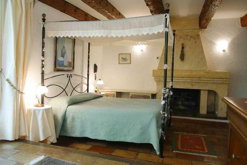 Le Logis Du Guetteur Hotel Les Arcs-sur-Argens Bagian luar foto